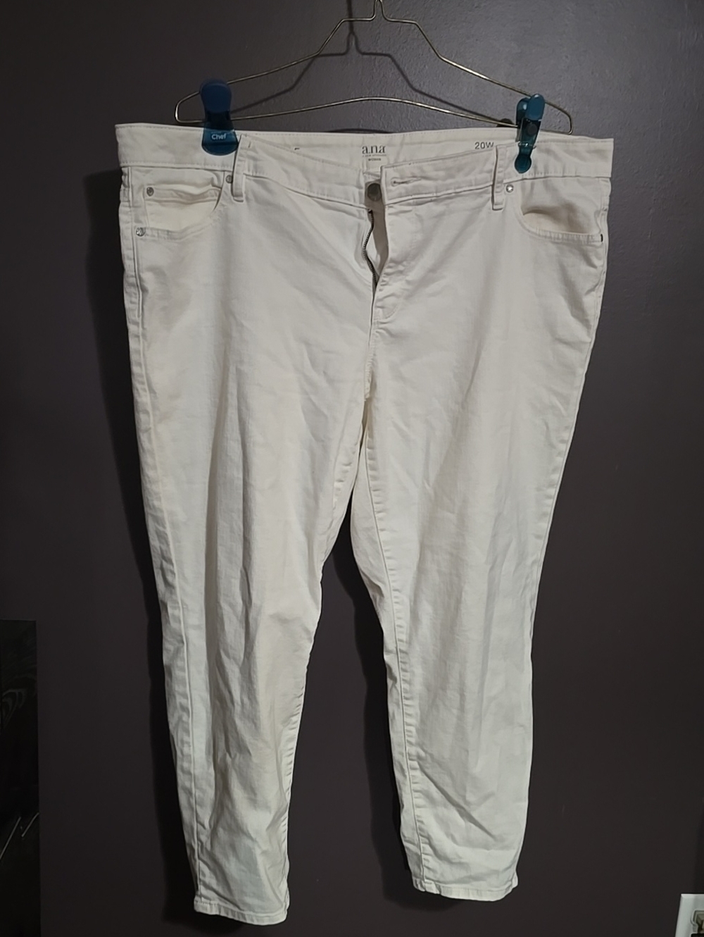 a.n.a White Ankle-Length Cropped Jeans
